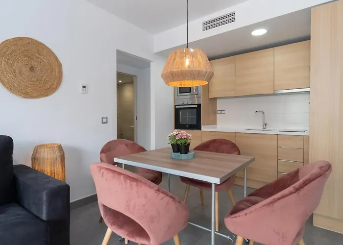 Sur La Dorada, Centricos Soleados A Pocos Metros De La Playa Y Con Parking Opcional