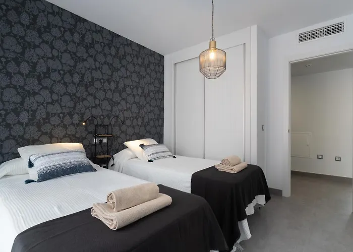 Sur La Dorada, Centricos Soleados A Pocos Metros De La Playa Y Con Parking Opcional