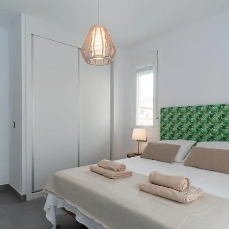 Sur La Dorada, Centricos Soleados A Pocos Metros De La Playa Y Con Parking Opcional Lejlighedshotel Fuengirola