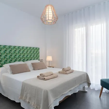 Apartmanhotel Sur La Dorada, Centricos Soleados A Pocos Metros De La Playa Y Con Parking Opcional