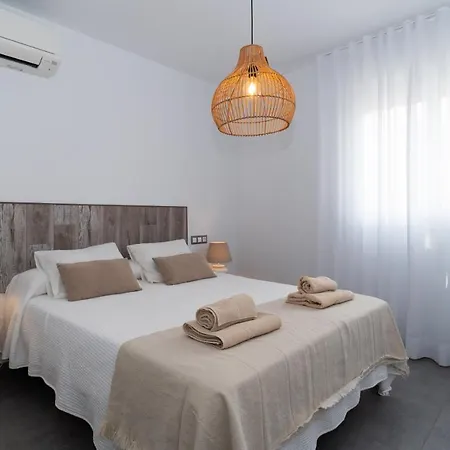 Sur La Dorada, Centricos Soleados A Pocos Metros De La Playa Y Con Parking Opcional Lejlighedshotel