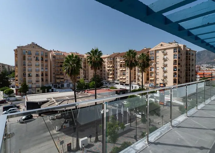 شقة فندقية Sur La Dorada, Centricos Soleados A Pocos Metros De La Playa Y Con Parking Opcional فوينخيرولا