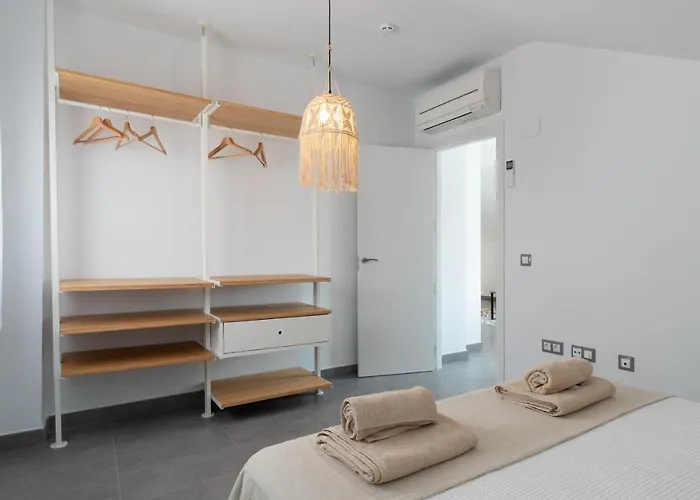 Aparthotel Sur La Dorada, Centricos Soleados A Pocos Metros De La Playa Y Con Parking Opcional