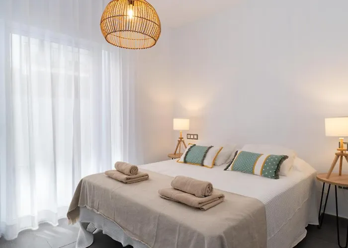 Apart Otel Sur La Dorada, Centricos Soleados A Pocos Metros De La Playa Y Con Parking Opcional 4*