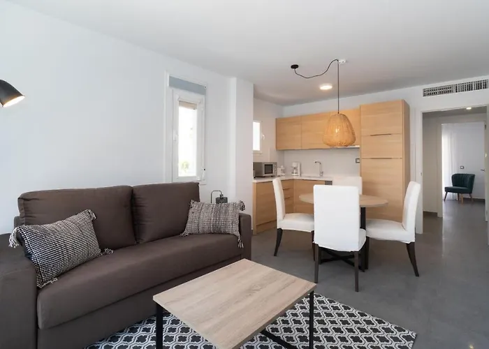 شقة فندقية Sur La Dorada, Centricos Soleados A Pocos Metros De La Playa Y Con Parking Opcional