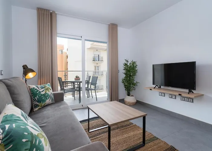 Hotel apartamentowy Sur La Dorada, Centricos Soleados A Pocos Metros De La Playa Y Con Parking Opcional 4*