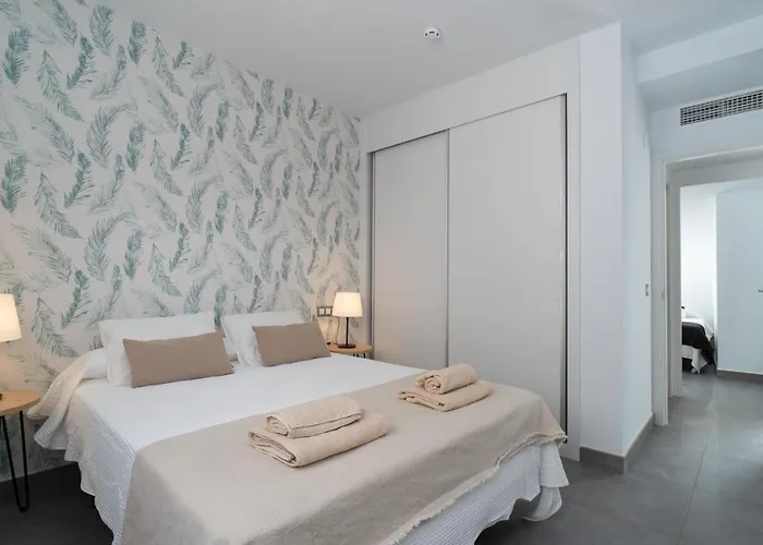 Sur La Dorada, Centricos Soleados A Pocos Metros De La Playa Y Con Parking Opcional Hotel apartamentowy