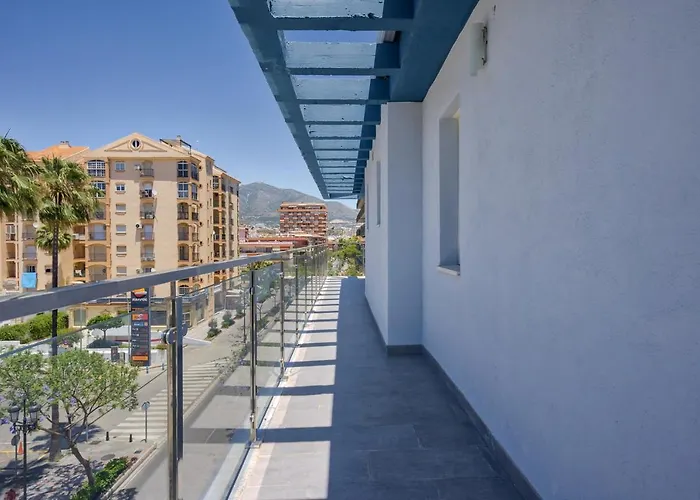 Sur La Dorada, Centricos Soleados A Pocos Metros De La Playa Y Con Parking Opcional Fuengirola